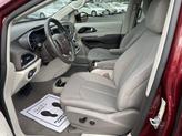 Thumbnail of 2020 Velvet Red Pearlcoat Chrysler Pacifica