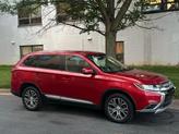 Thumbnail of 2018 Red Mitsubishi Outlander