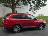 Thumbnail of 2018 Red Mitsubishi Outlander