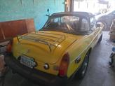 Thumbnail of 1976 Yellow MG MGB