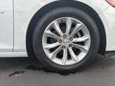 Thumbnail of 2019 Summit White Chevrolet Malibu