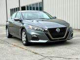 Thumbnail of 2020 Gun Metallic Nissan Altima