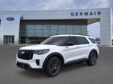 Photo of 2025 Star White Metallic Tri-Coat Ford Explorer
