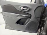 Thumbnail of 2016 Brilliant Black Crystal Pearlcoat Jeep Cherokee