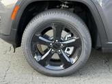 Thumbnail of 2025 Metallic Jeep Grand Cherokee L