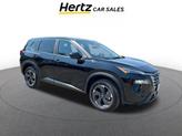 Photo of 2024 Super Black Nissan Rogue