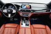 Thumbnail of 2020 Black Sapphire Metallic BMW 750