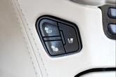Thumbnail of 2017 White Frost Tricoat GMC Yukon