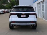 Thumbnail of 2025 Summit White Chevrolet Traverse