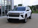Thumbnail of 2025 Summit White Chevrolet Traverse