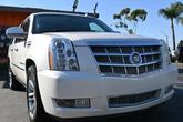 Thumbnail of 2014 White Diamond Tricoat Cadillac Escalade ESV
