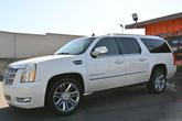 Thumbnail of 2014 White Diamond Tricoat Cadillac Escalade ESV