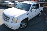 Thumbnail of 2014 White Diamond Tricoat Cadillac Escalade ESV