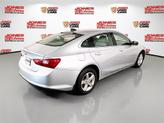 Thumbnail of 2020 Silver Ice Metallic Chevrolet Malibu