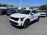 Photo of 2026 Glacial White Pearl Kia Sorento