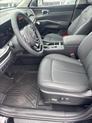 Thumbnail of 2025 Ebony Kia Sorento