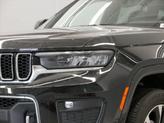 Thumbnail of 2022 Diamond Black Crystal Pearlcoat Jeep Grand Cherokee