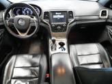 Thumbnail of 2017 Bright White Clearcoat Jeep Grand Cherokee