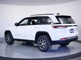 Thumbnail of 2025 Bright White Clearcoat Jeep Grand Cherokee