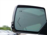Thumbnail of 2016 Iridescent Pearl Tricoat Chevrolet Tahoe