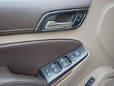 Thumbnail of 2016 Iridescent Pearl Tricoat Chevrolet Tahoe
