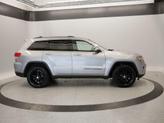 Thumbnail of 2018 Billet Silver Metallic Clearcoat Jeep Grand Cherokee