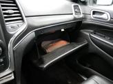 Thumbnail of 2018 Billet Silver Metallic Clearcoat Jeep Grand Cherokee