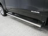 Thumbnail of 2022 Diamond Black Crystal Pearlcoat RAM 1500