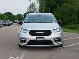 Thumbnail of 2024 Silver Mist Clearcoat Chrysler Pacifica
