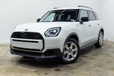 Thumbnail of 2025 Nanuq White Metallic MINI Countryman