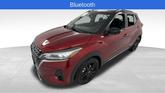 Thumbnail of 2024 Scarlet Ember Tintcoat/Super Black Nissan Kicks