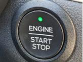 Thumbnail of 2022 Oxford White Ford Escape