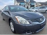 Photo of 2010 Navy Blue Metallic Nissan Altima