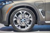 Thumbnail of 2025 Manhattan Green Metallic BMW X5 PHEV