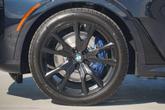 Thumbnail of 2026 Carbon Black Metallic BMW X7