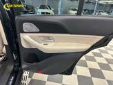 Thumbnail of 2020 Emerald Green Metallic Mercedes-Benz GLE 350