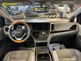 Thumbnail of 2017 Midnight Black Metallic Toyota Sienna