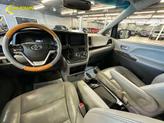 Thumbnail of 2017 Midnight Black Metallic Toyota Sienna