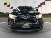 Thumbnail of 2015 Attitude Black Metallic Toyota Highlander