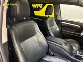 Thumbnail of 2015 Attitude Black Metallic Toyota Highlander