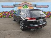 Thumbnail of 2022 Deep Black Pearl Volkswagen Atlas