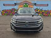 Thumbnail of 2022 Deep Black Pearl Volkswagen Atlas