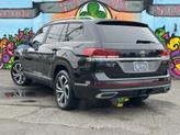 Thumbnail of 2022 Deep Black Pearl Volkswagen Atlas