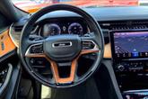 Thumbnail of 2021 Diamond Black Crystal Pearlcoat Jeep Grand Cherokee L
