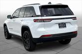 Thumbnail of 2025 Bright White Clearcoat Jeep Grand Cherokee