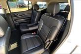Thumbnail of 2023 White Frost Tricoat GMC Acadia