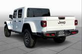 Thumbnail of 2025 Bright White Clearcoat Jeep Gladiator