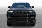 Thumbnail of 2025 Diamond Black Crystal Pearlcoat Jeep Grand Cherokee L