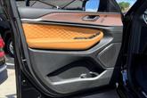 Thumbnail of 2025 Diamond Black Crystal Pearlcoat Jeep Grand Cherokee L