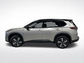 Thumbnail of 2024 Champagne Silver Metallic/Super Black Nissan Rogue